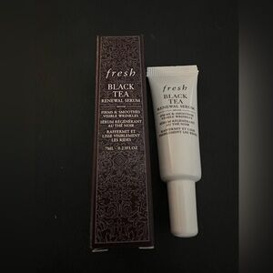 BNIB fresh Black Tea Renewal Serum (Travel size)